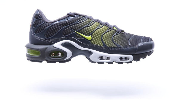 Motion i11.9 Incline Trainer Treadmil